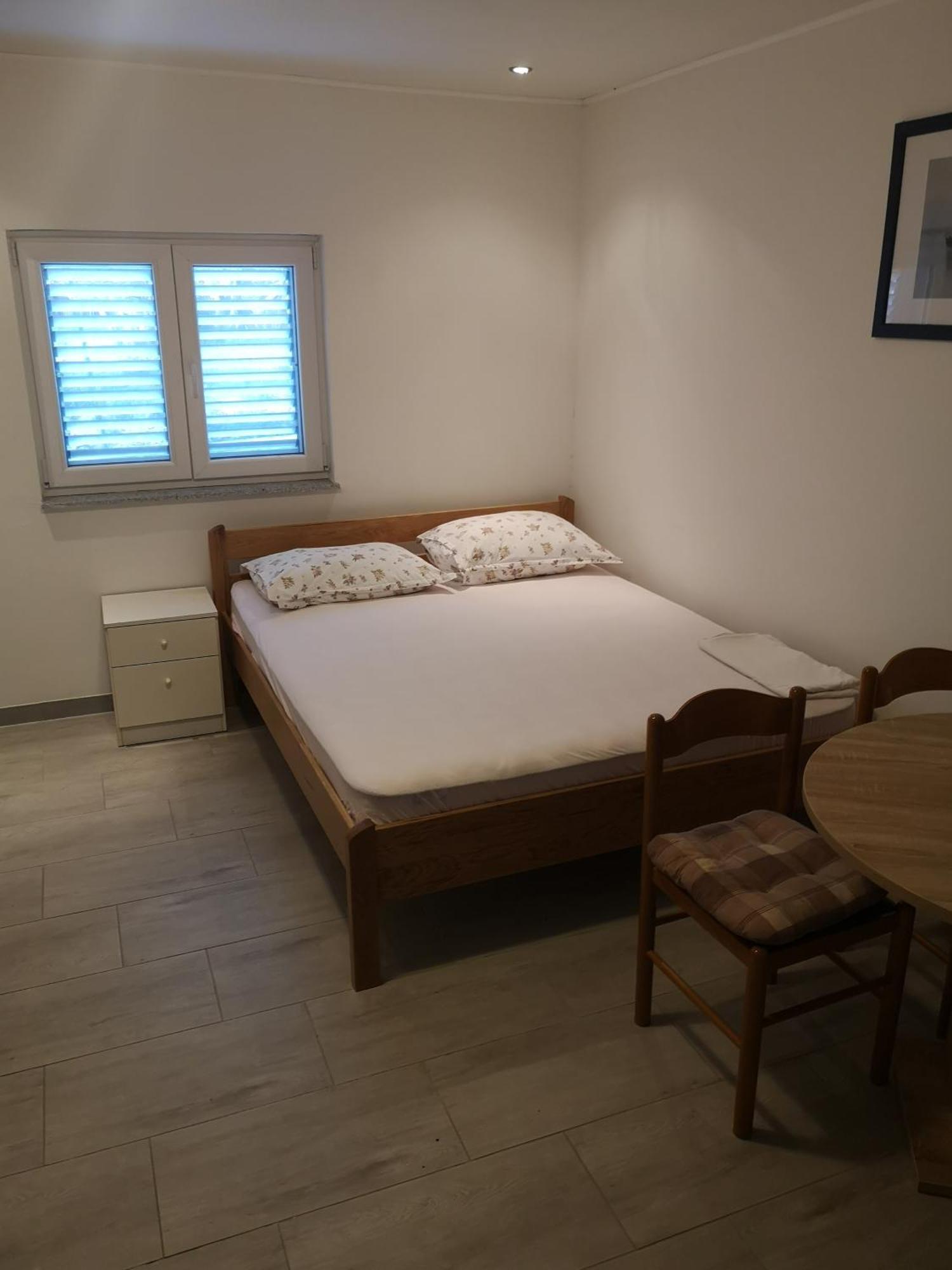 Apartments Govic Zaboric Rum bild