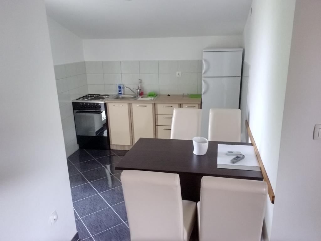 Apartments Govic Zaboric Rum bild